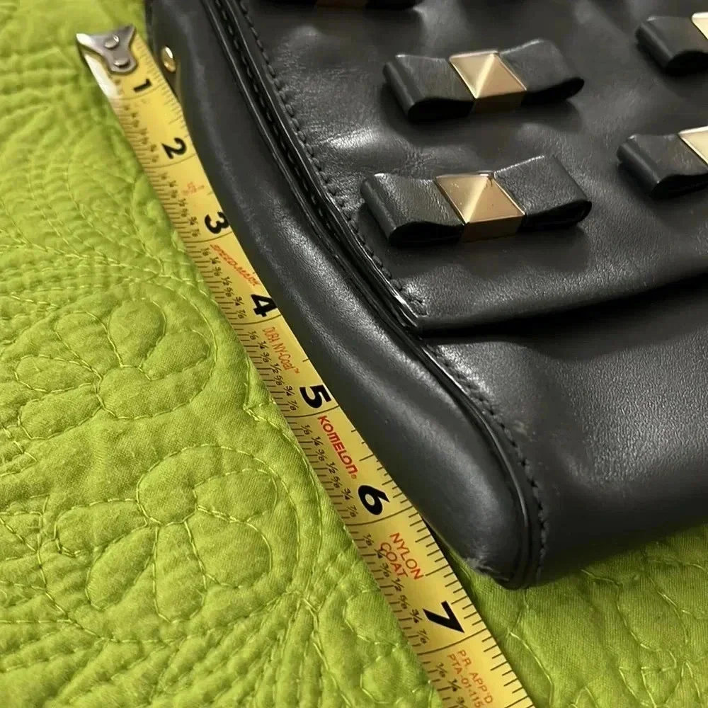 ✨ EUC Kate Spade ♠️ Bow Studded Shoulder Terrace Felicia Bag